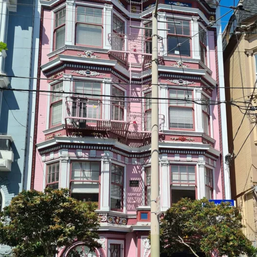 635 Ashbury Street — Janis Joplin's Haight-Ashbury Home — San Francisco, USA