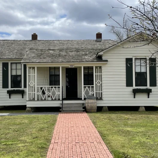 Johnny Cash Boyhood Home — Dyess, USA