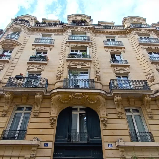 Apartment where Jim Morrison died — Paris, France