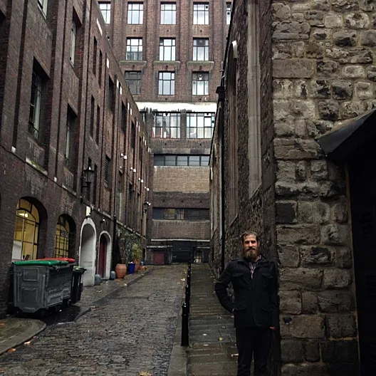 Bob Dylan 'Subterranean Homesick Blues' — Savoy Steps, London — London, UK