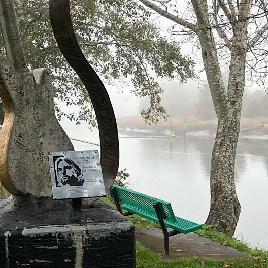 Kurt Cobain Under the Bridge Memorial — Aberdeen, USA