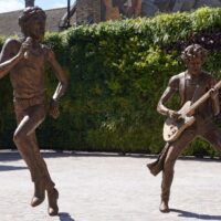 The Glimmer Twins — Mick Jagger and Keith Richards statue