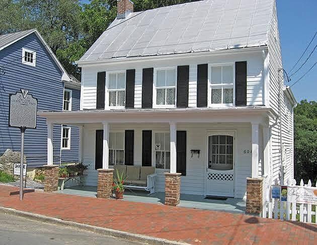 Patsy Cline Historic House — Winchester, Virginia — Winchester, USA