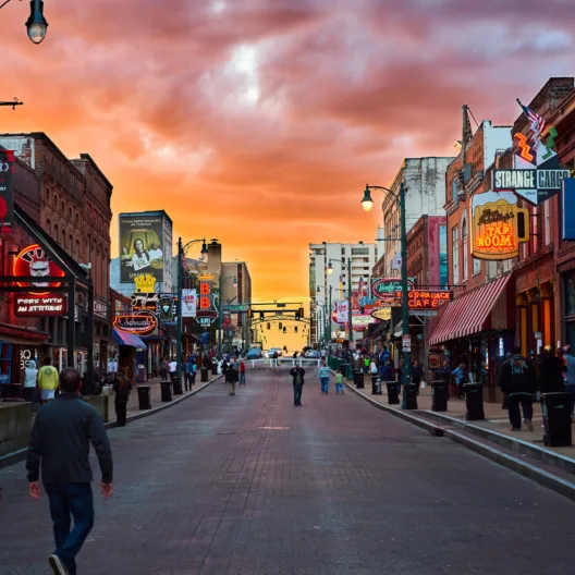 Walk Beale Street with Justin Townes Earle — Memphis, USA