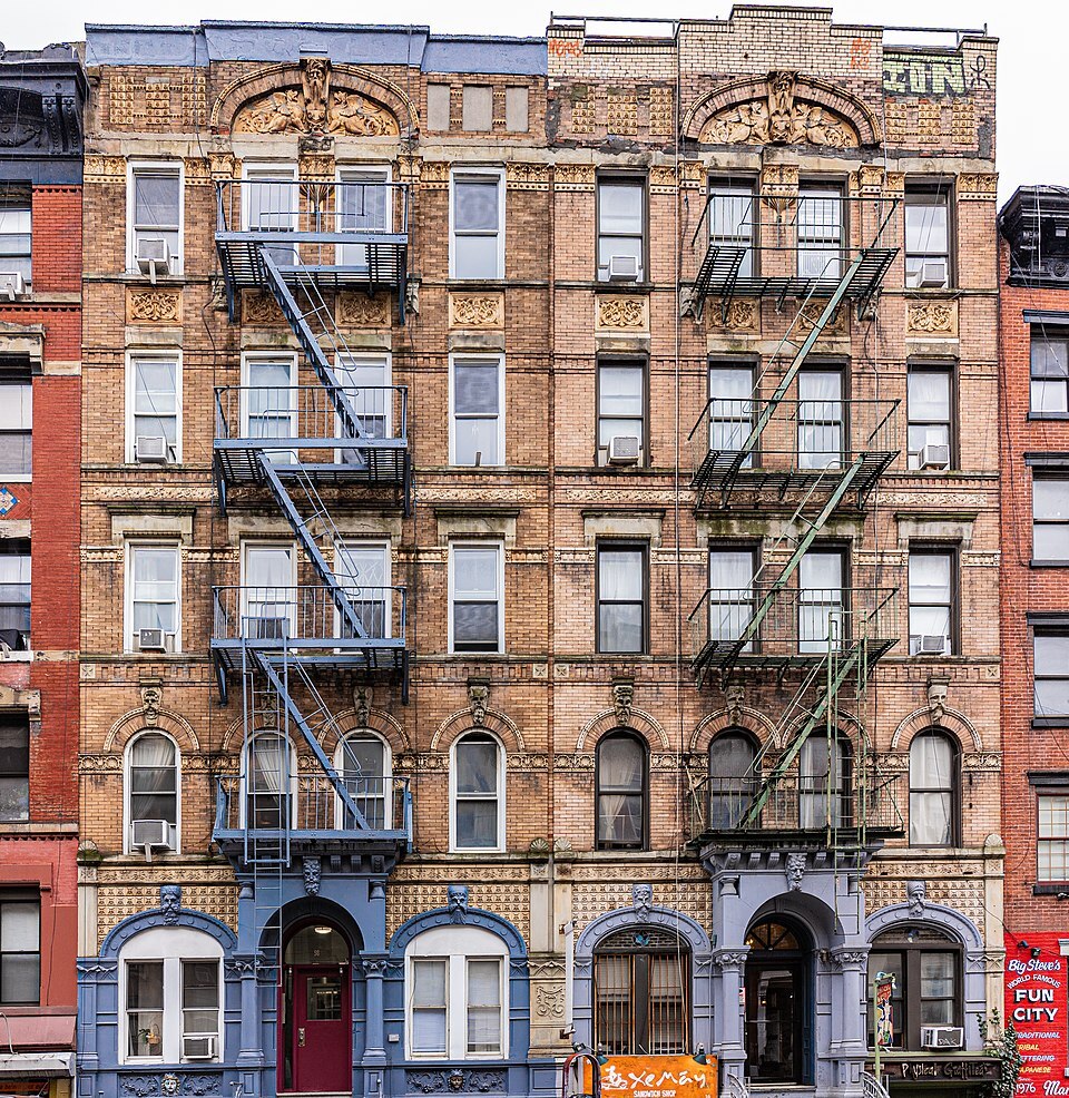 Led Zeppelin's Physical Graffiti album cover location