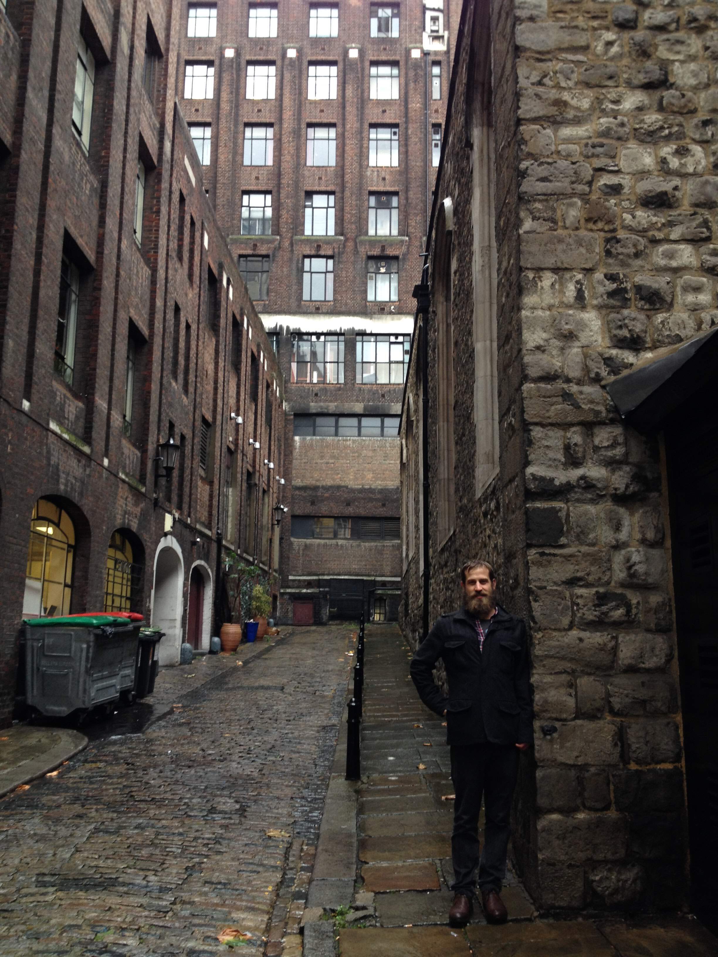 Subterranean Homesick Blues Alleyway